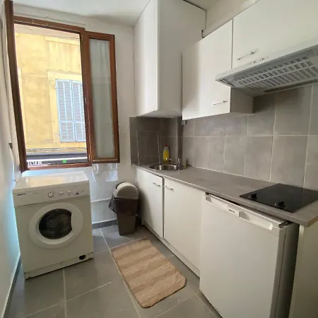 Apartment Aix Centre Proche Mairie *